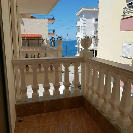 Alexander Hotel 3*